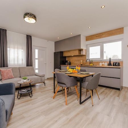 Apartmani Dmarie Privlaka  Exteriér fotografie