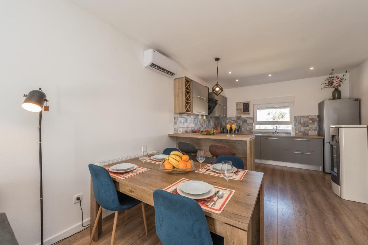Apartmani Dmarie Privlaka  Exteriér fotografie