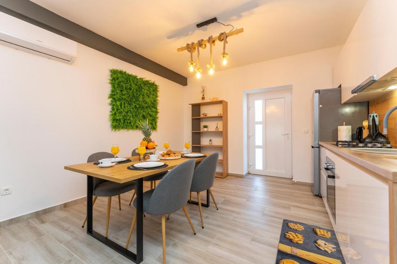 Apartmani Dmarie Privlaka  Exteriér fotografie